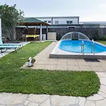 Apartment Twisting By The Private Pool