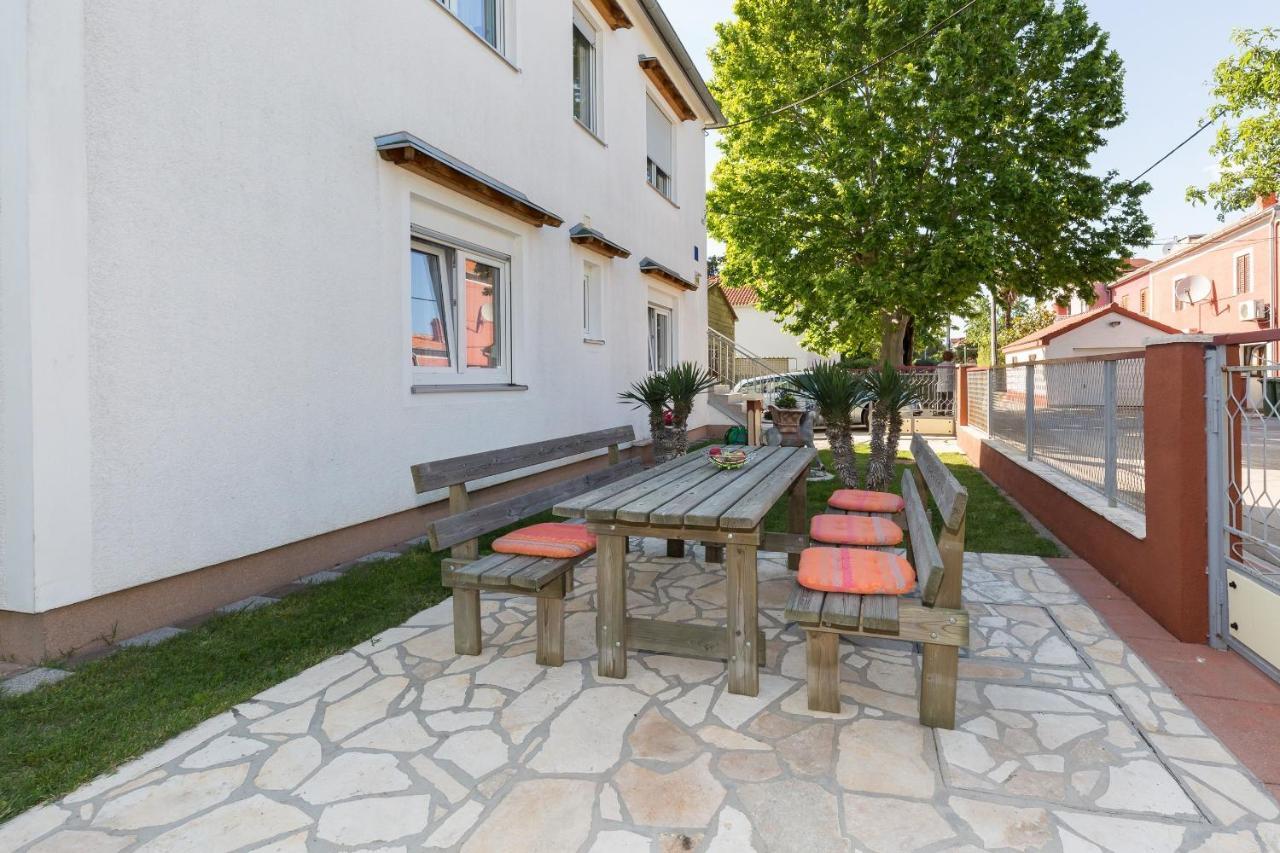 Twisting By The Private Pool * Zadar